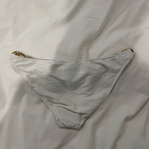 Melissa Odabash Melbourne Chain Low-Rise Bikini Bottoms - Picture 10 of 11